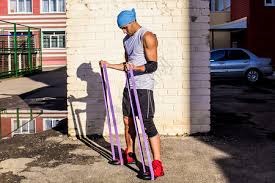 NBA杯战报：亚历山大37分8助，雷霆123-119险胜太阳